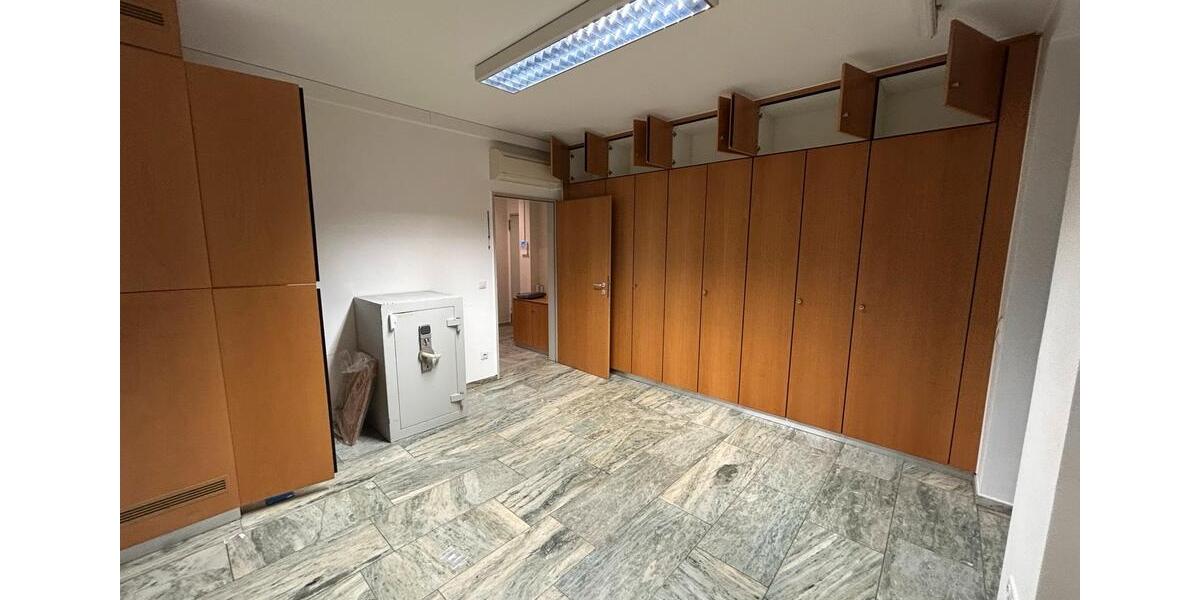 Gewerbeobjekt Herzogenrath - 1.150&euro; | Angebot:25978375