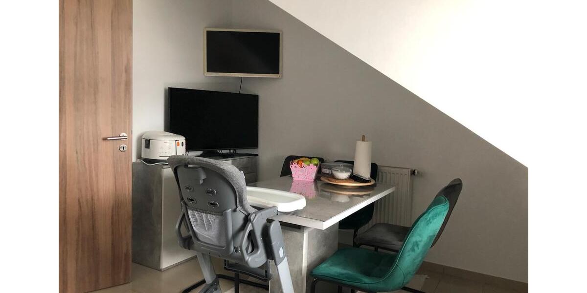 Dachgeschoßwohnung Übach-Palenberg Palenberg - 3 Zimmer, 75 m&sup2;, 750&euro; | Angebot:26664006