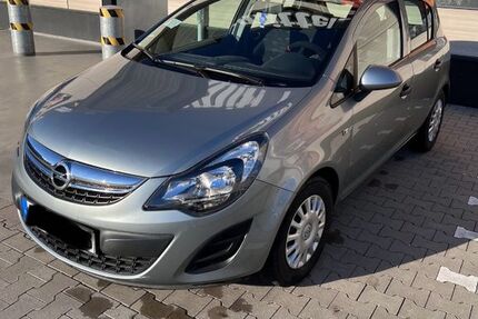 Opel Corsa 74.627 km 5.300 &euro; Aachen 52066
