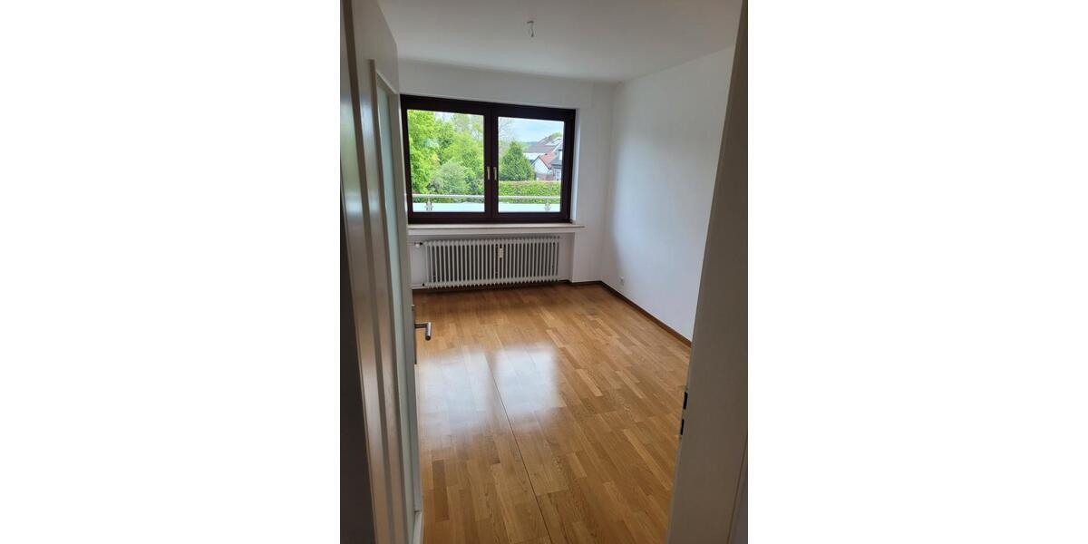 Etagenwohnung Stolberg (Rhld.) Gressenich - 3 Zimmer, 72 m&sup2;, 650&euro; | Angebot:26124572