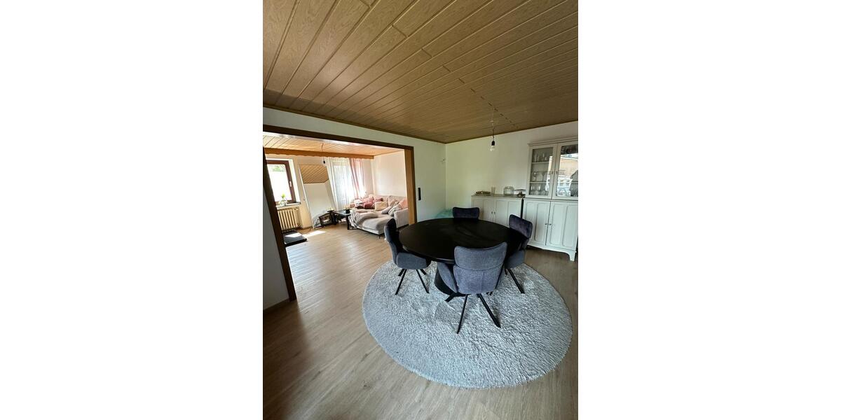 Etagenwohnung Geilenkirchen - 2.5 Zimmer, 69 m&sup2;, 750&euro; | Angebot:26532701