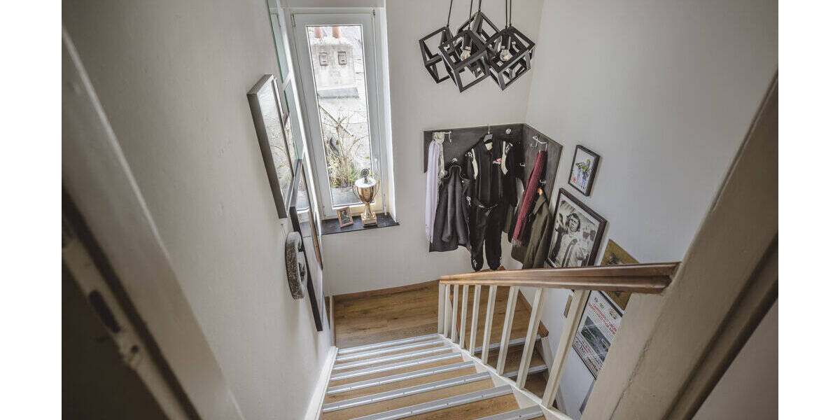 Reihenmittelhaus Eschweiler - 5 Zimmer, 185 m&sup2;, 299.000&euro; | Angebot:26176701