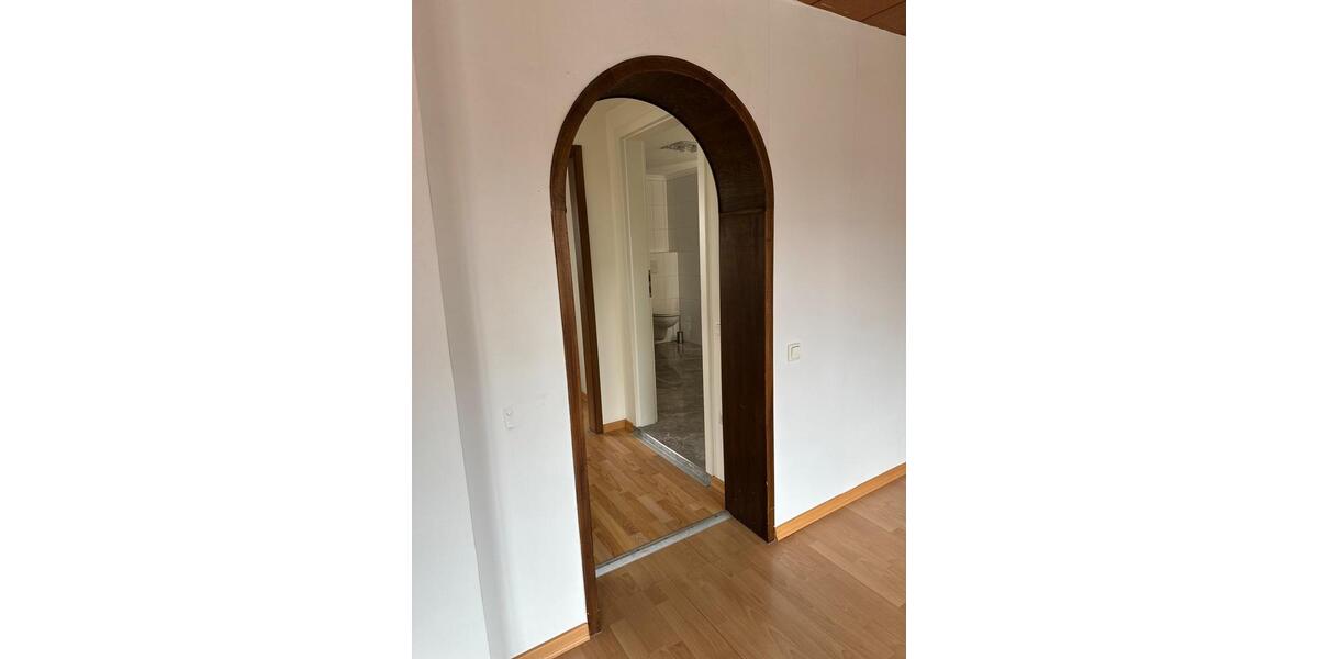 Etagenwohnung Niederzier - 3 Zimmer, 70 m&sup2;, 750&euro; | Angebot:25979598