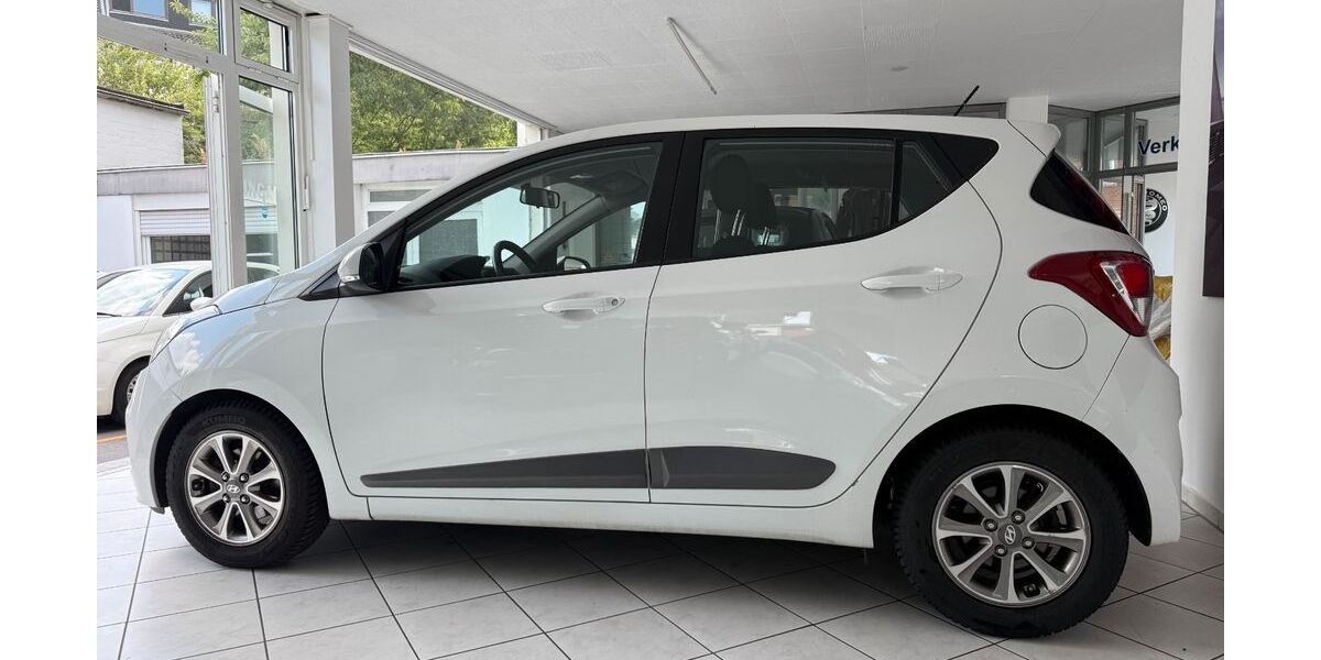 Hyundai i10 104.573 km 5.990 &euro; Aachen 52080