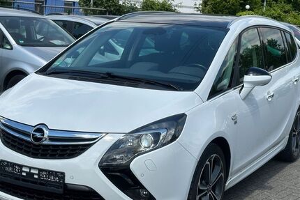 Opel Zafira 220.000 km 5.800 &euro; Aachen 52070