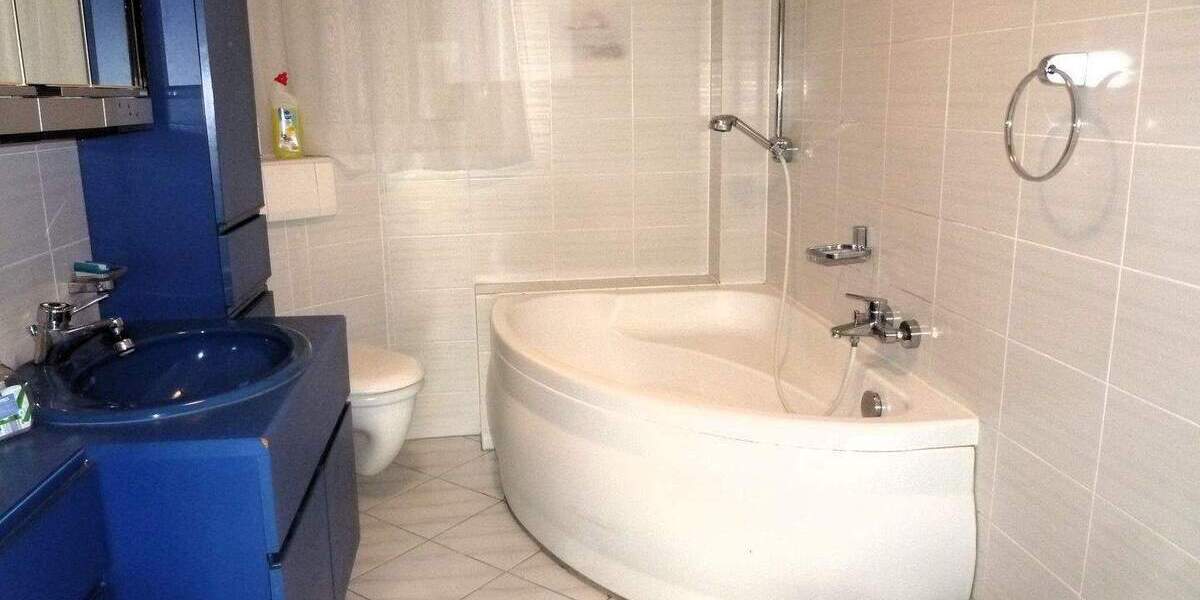 Bungalow Baesweiler - 5 Zimmer, 150 m&sup2;, 300.000&euro; | Angebot:25671392