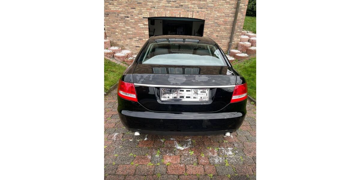 Audi A6 330.000 km 4.600 &euro; Heinsberg 52525