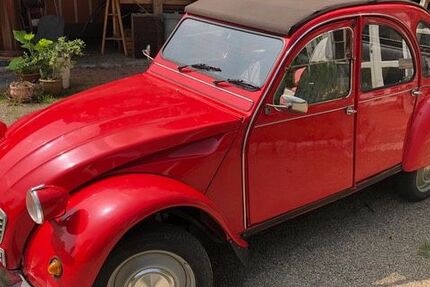 Citroen 2 CV 111.330 km 9.999 &euro; Aachen 52072