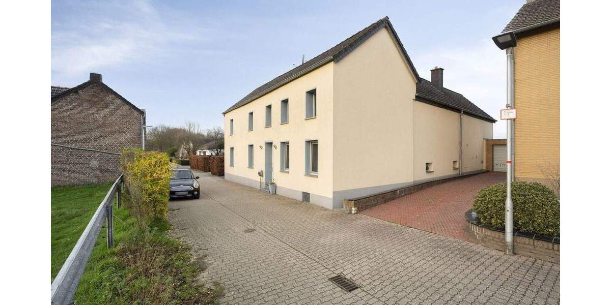 Einfamilienhaus Gangelt / Stahe Stahe - 8 Zimmer, 225 m&sup2;, 325.000&euro; | Angebot:25746547
