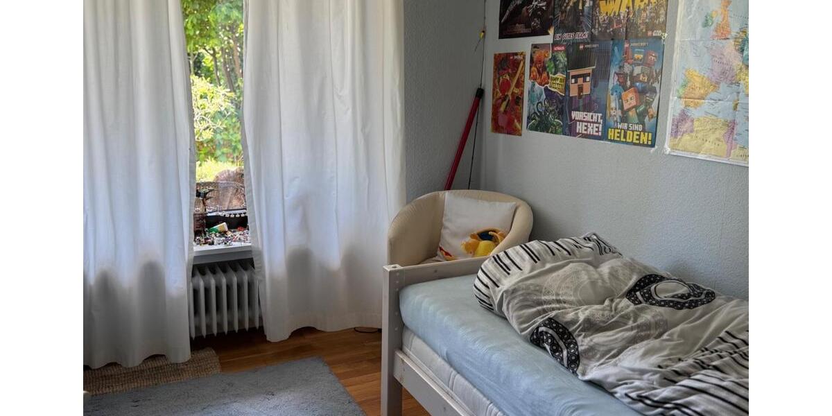 Reihenhaus Aachen Aachen-Mitte - 6 Zimmer, 172 m&sup2;, 2.500&euro; | Angebot:26696133