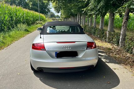 Audi TT 152.900 km 12.490 &euro; Aachen 52068