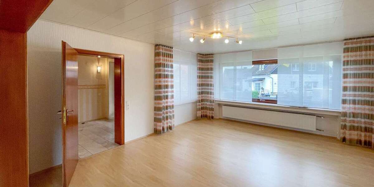 Attraktiver Bungalow mit Einliegerwohnung – vielseitig nutzbar - Bungalow Stolberg Gressenich | Angebot:25353518