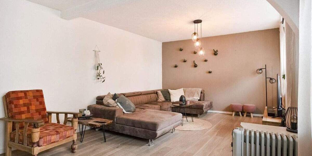 Mehrfamilienhaus, Wohnhaus Gangelt / Breberen Breberen - 7 Zimmer, 166 m&sup2;, 169.000&euro; | Angebot:25780710