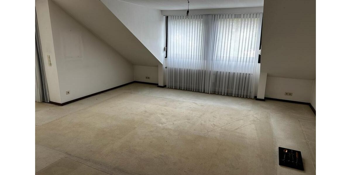 Dachgeschoßwohnung Aachen Aachen-Mitte - 2 Zimmer, 95 m&sup2;, 950&euro; | Angebot:24522712