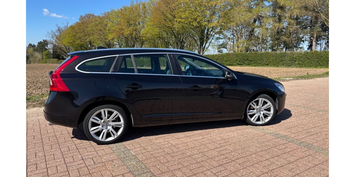 Volvo V60 179.000 km 13.950 &euro; Alsdorf 52477