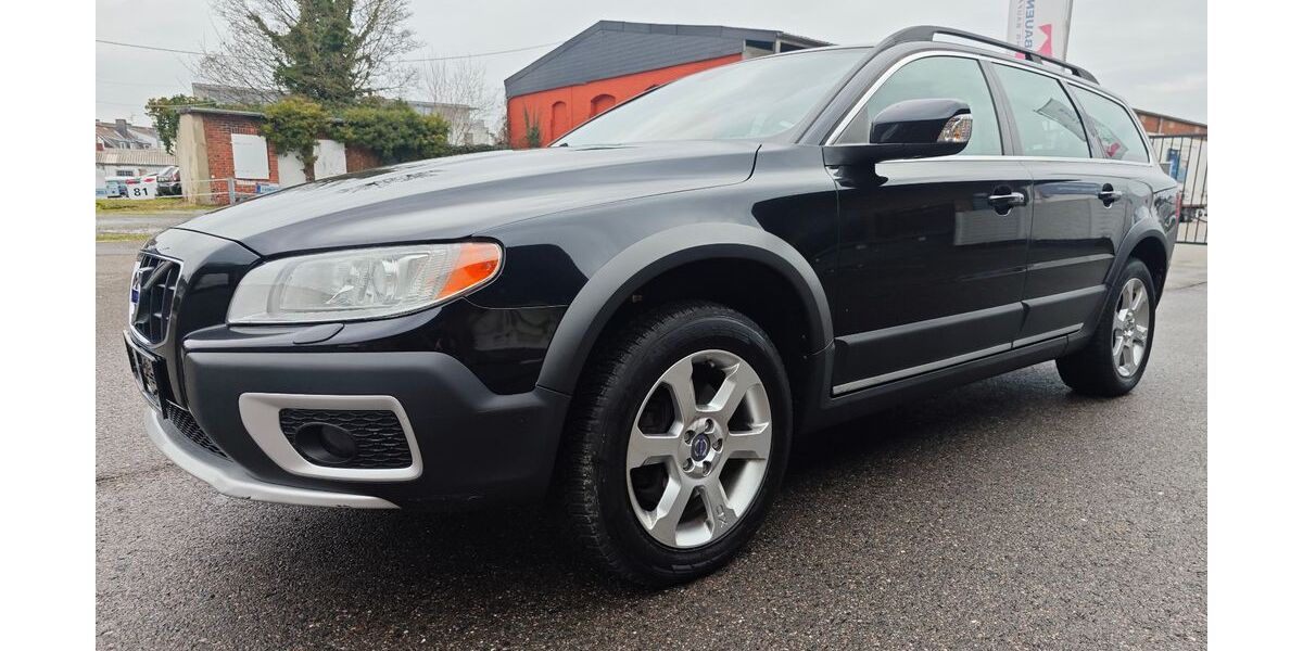 Volvo XC70 249.800 km 10.700 &euro; Aachen 52066