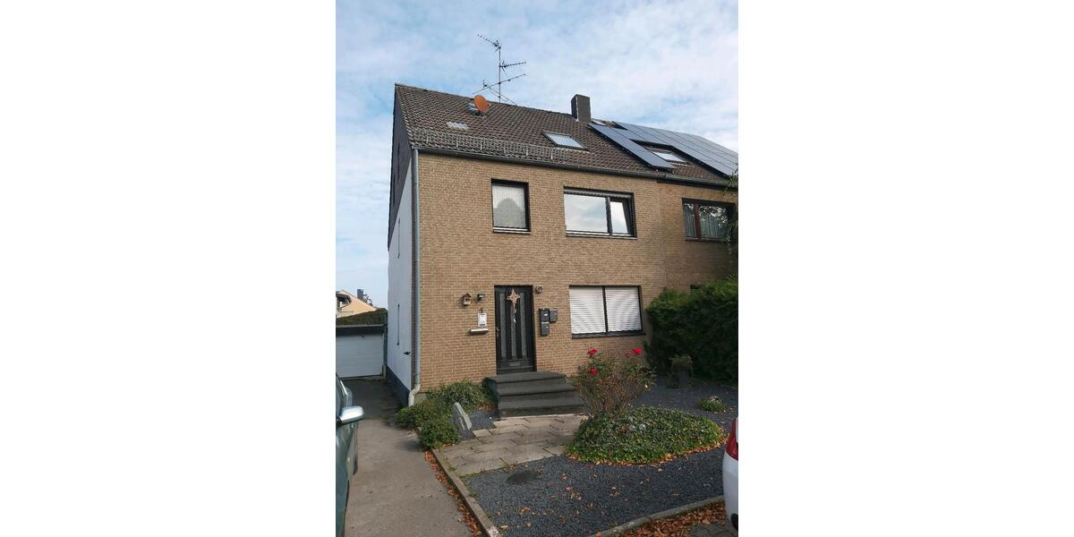 Mehrfamilienhaus, Wohnhaus Düren Mariaweiler-Hoven - 6 Zimmer, 156 m&sup2;, 259.000&euro; | Angebot:26821760