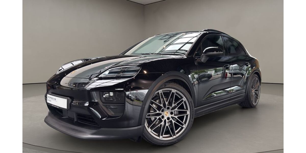 Porsche Macan 10.453 km 81.800 &euro; Aachen 52068