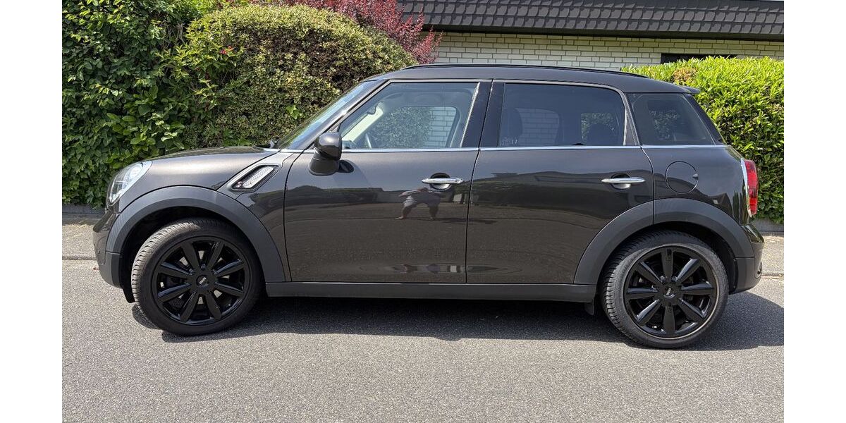 Mini Countryman S (Cooper) 79.100 km 13.950 &euro; Elsdorf 50189