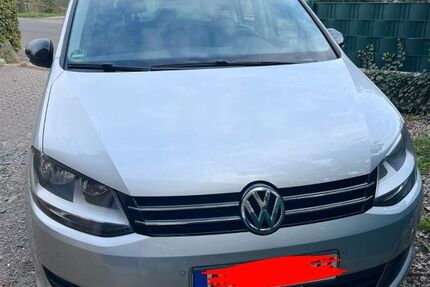 VW Sharan 125.400 km 12.000 &euro; Aachen 52076