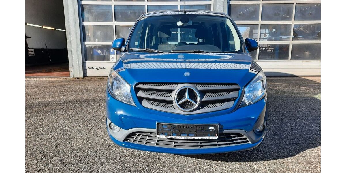 Mercedes-Benz Citan 104.000 km 9.400 &euro; Simmerath 52152