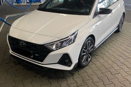 Hyundai i20 97.000 km 11.999 &euro; Merzenich 52399