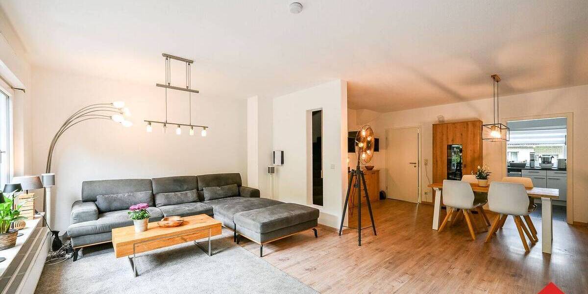 Sehr gepflegtes Reihenendhaus mit Garage und Kfz-Stellplatz - Reihenendhaus Wuppertal Barmen | Angebot:26790415