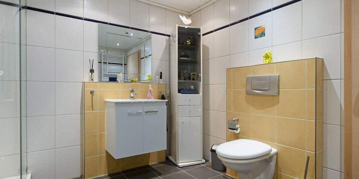 Einfamilienhaus Gangelt / Stahe Stahe - 8 Zimmer, 225 m&sup2;, 325.000&euro; | Angebot:25746547