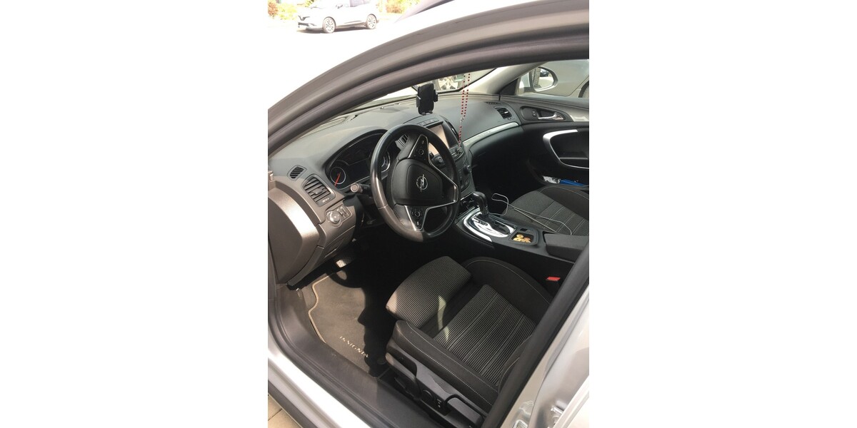 Opel Insignia 142.000 km 11.500 &euro; Eschweiler 52249