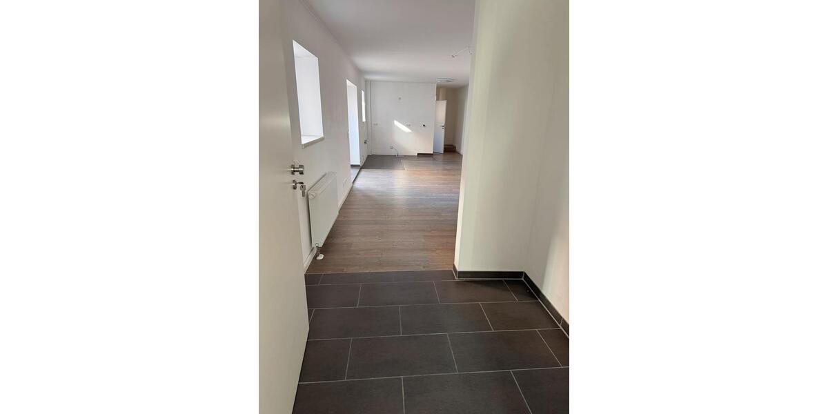Erdgeschoßwohnung Heinsberg - 2 Zimmer, 75 m&sup2;, 700&euro; | Angebot:25291657