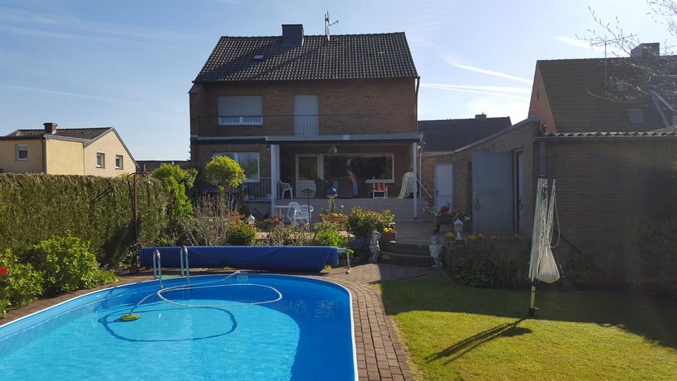 Einfamilienhaus Hückelhoven - 5 Zimmer, 126 m&sup2;, 349.000&euro; | Angebot:25839882