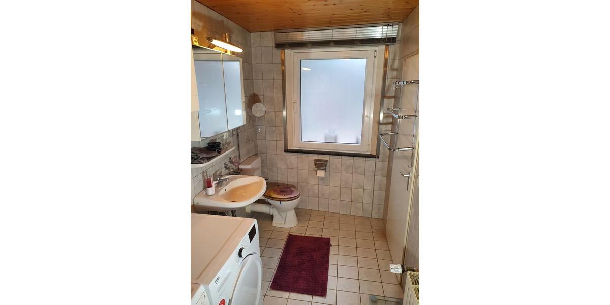 Einfamilienhaus Linnich - 8 Zimmer, 150 m&sup2;, 420.000&euro; | Angebot:25282171