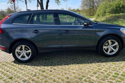 Volvo XC60 285.000 km 5.900 &euro; Aachen 52070