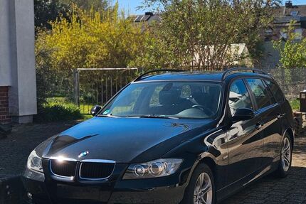 BMW 318 99.400 km 7.500 &euro; Aachen 52080