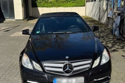 Mercedes-Benz E 220 313.000 km 11.900 &euro; Aachen 52070