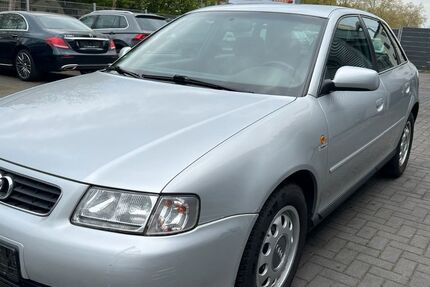 Audi A3 109.589 km 2.990 &euro; Aachen 52078