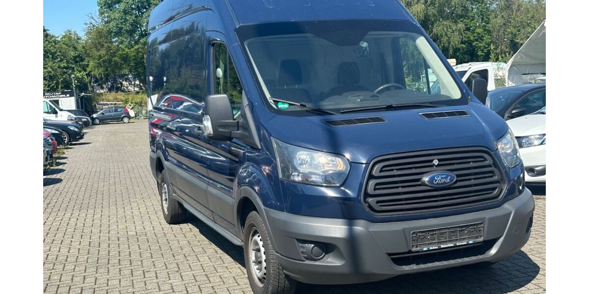 Ford Transit 156.000 km 7.800 &euro; Aachen 52070