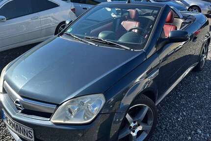 Opel Tigra 179.307 km 2.590 &euro; Aachen 52068