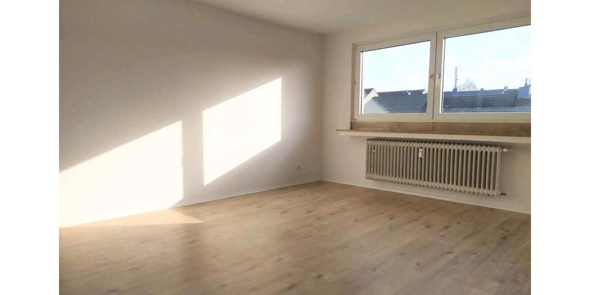 Dachgeschoßwohnung Stolberg (Rhld.) Büsbach - 3 Zimmer, 66 m&sup2;, 159.000&euro; | Angebot:27022666