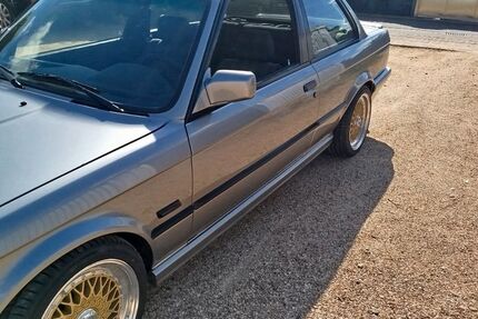 BMW 325 70.000 km 14.800 &euro; Merzenich 52399