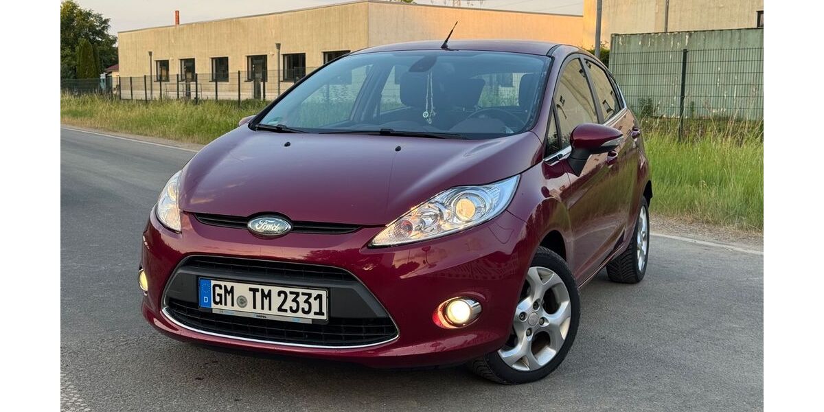 Ford Fiesta 122.000 km 3.390 &euro; DÜREN 52355