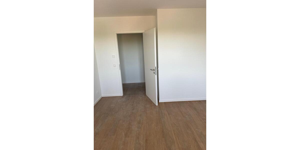 Etagenwohnung Herzogenrath - 3 Zimmer, 79 m&sup2;, 987&euro; | Angebot:26592512