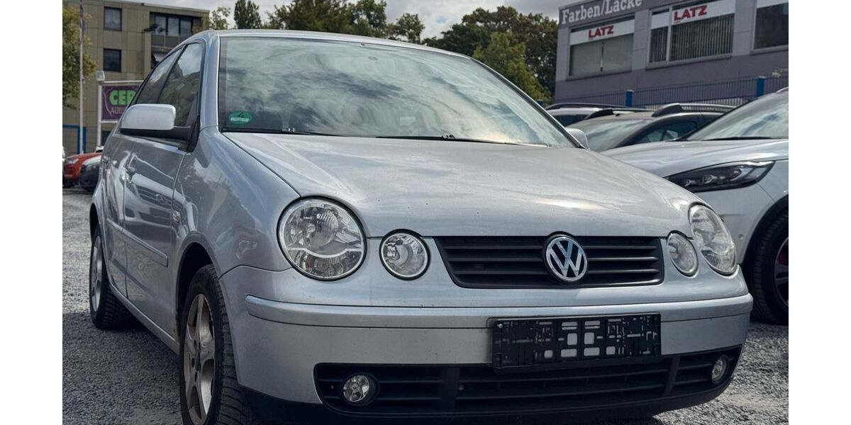 VW Polo 154.209 km 1.499 &euro; Düren 52349
