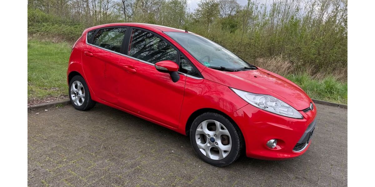 Ford Fiesta 150.000 km 2.950 &euro; Aachen 52070