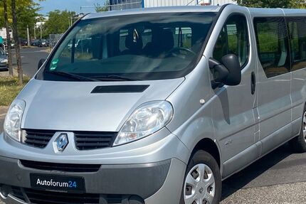Renault Trafic 84.000 km 14.899 &euro; Jülich 52428