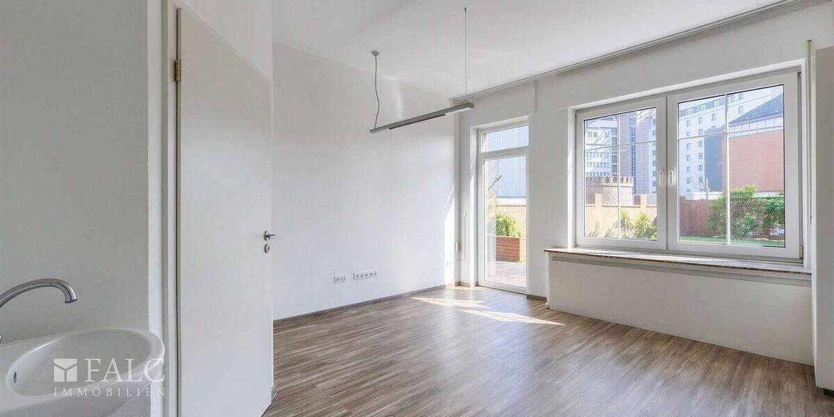 Gewerbeobjekt Eschweiler Röthgen - 6 Zimmer, 115 m&sup2;, 1.000&euro; | Angebot:26141228
