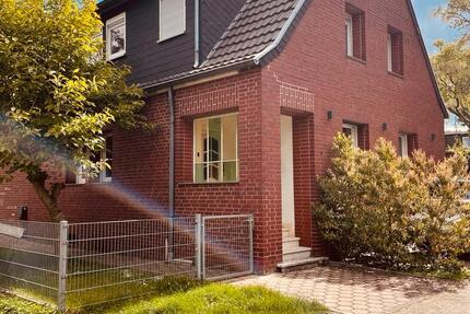 Haus Erkelenz - 5 Zimmer, 140 m&sup2;, 1.735&euro; | Angebot:26700174