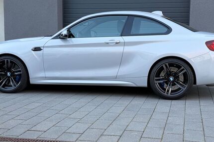BMW M2 36.400 km 53.900 &euro; Aachen 52068