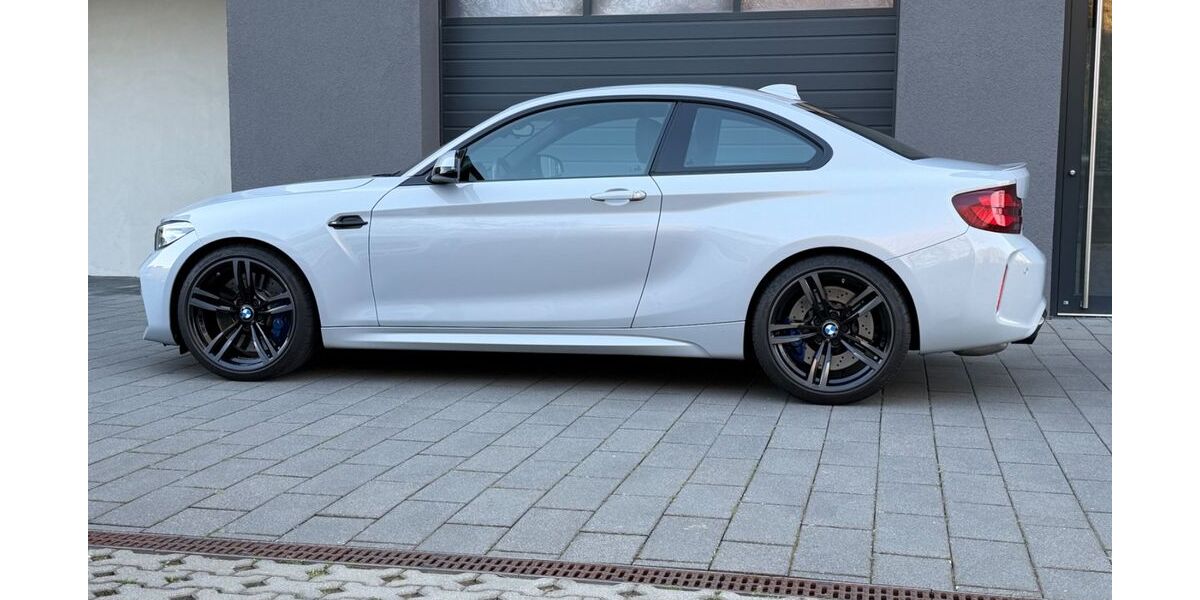 BMW M2 36.400 km 53.900 &euro; Aachen 52068
