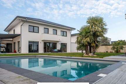 Haus Hückelhoven / Millich Millich - 6 Zimmer, 228 m&sup2;, 899.000&euro; | Angebot:24976853